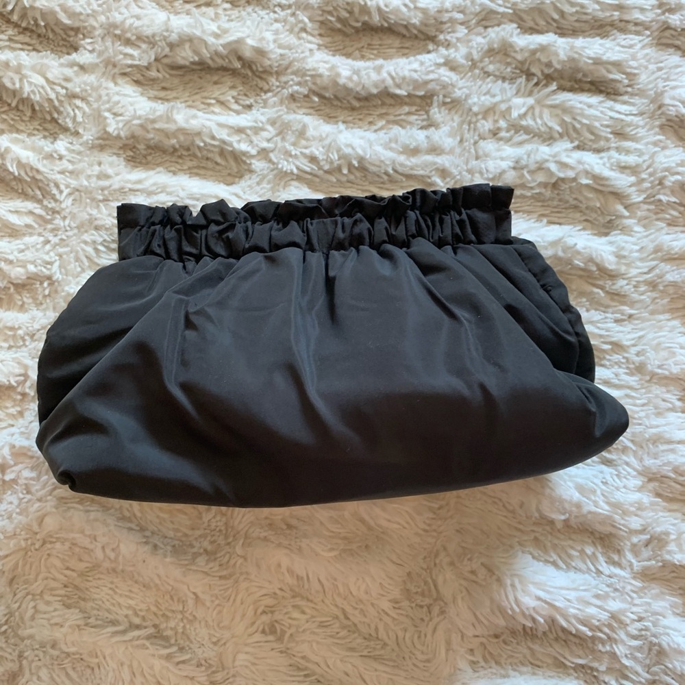 Pouch bag